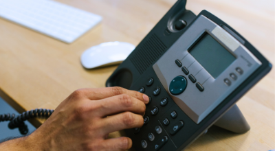 Telefoni